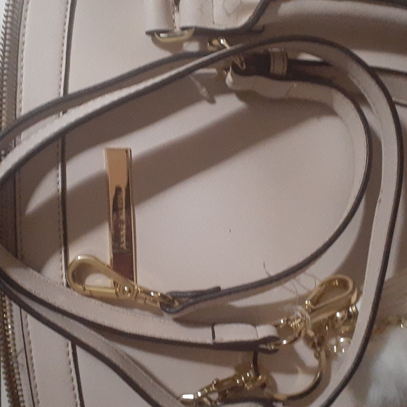 Anne klein purse - Picture 4 of 6
